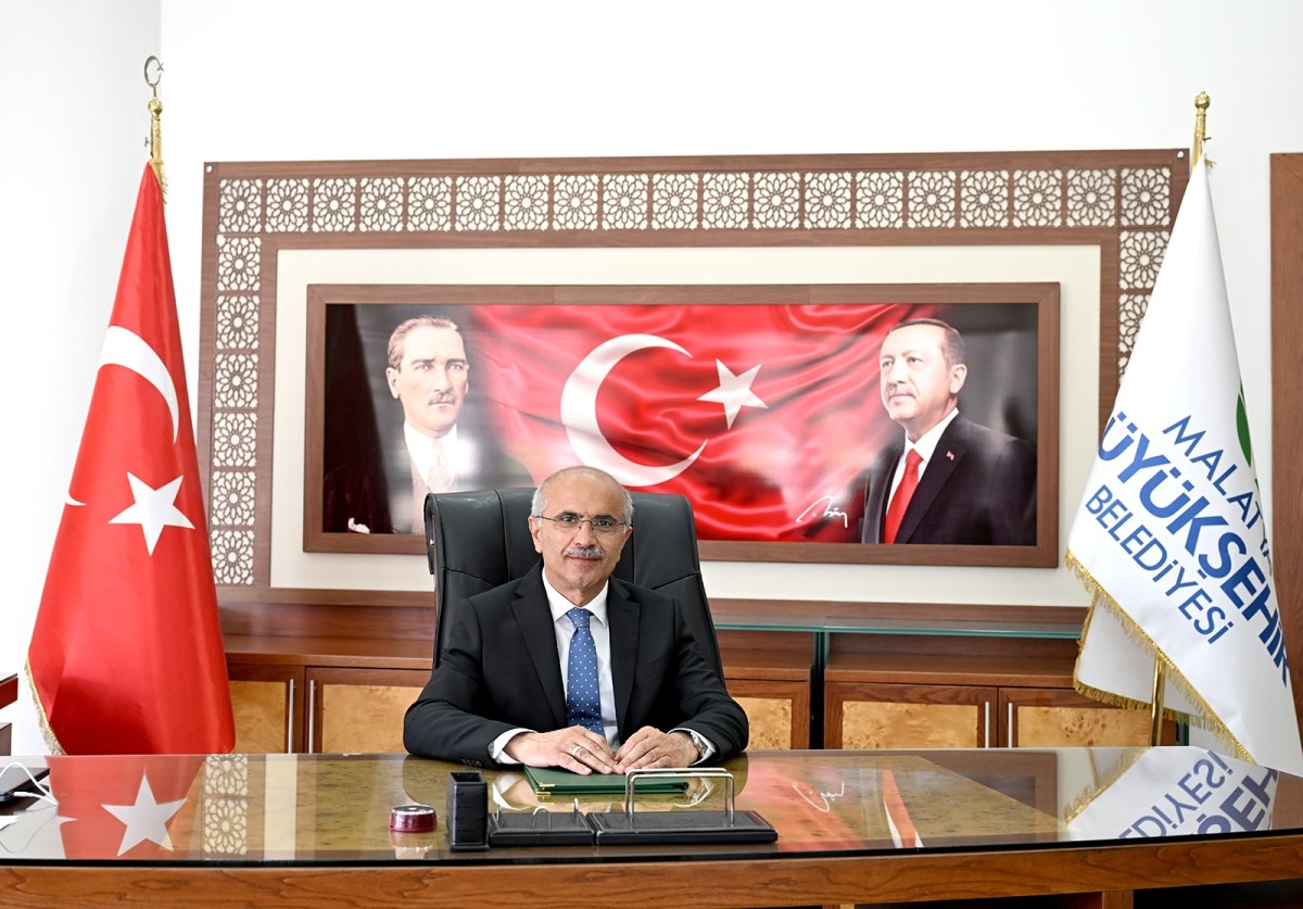 Malatya Büyükşehir Belediye Başkanı Sami Er’den Bayram mesajı