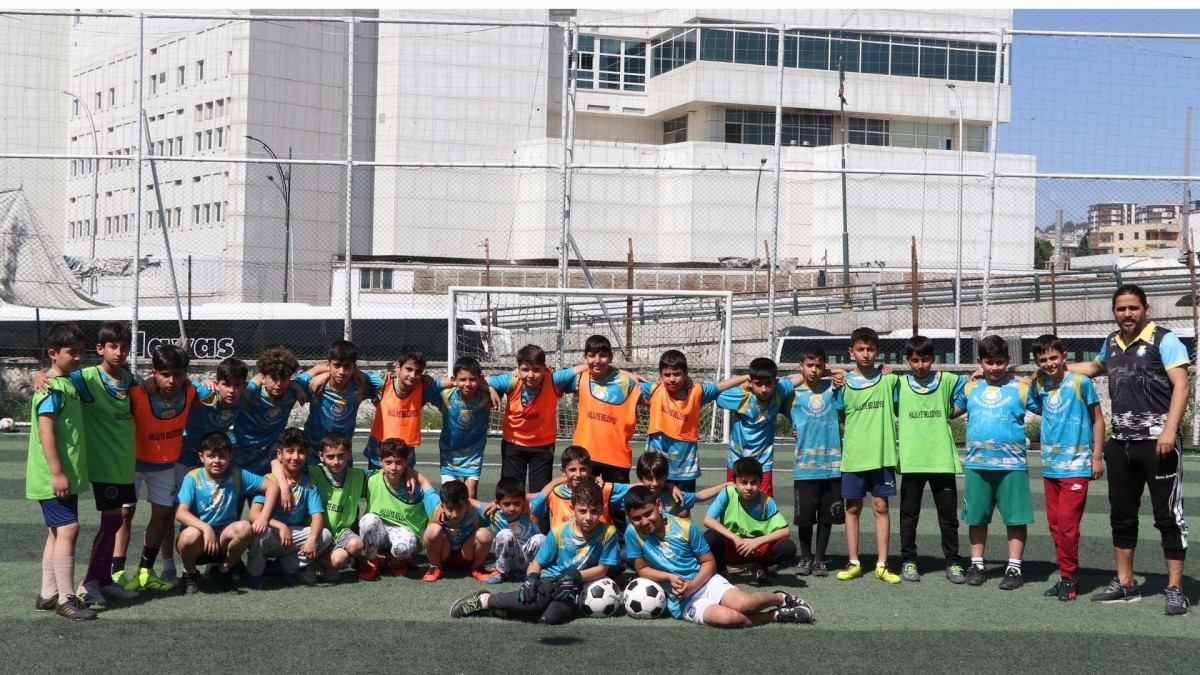 Şanlıurfa'da futbol okulu ile genç yetenekler yetişiyor  - Videolu Haber